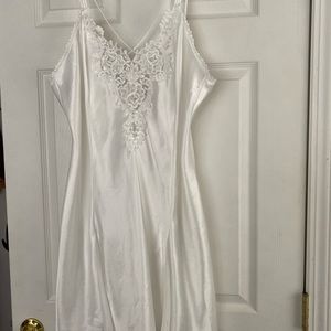 White short night gown